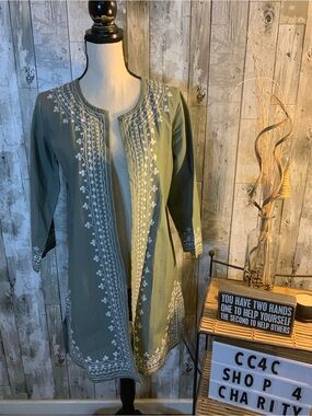 Madison Olive Green Embroidered Open-Front Tunic